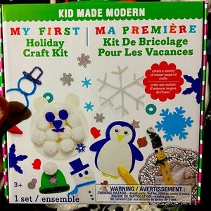 Holiday craft kit for kids